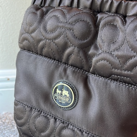 Snow Boots - Picture 2 of 3